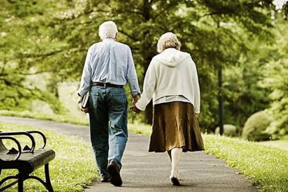 يحسن
    الحالة
    النفسية
    والذاكرة..
    تجمع
    الرياض
    الصحي
    يوضح
    فوائد
    النشاط
    البدني
    للمسنين