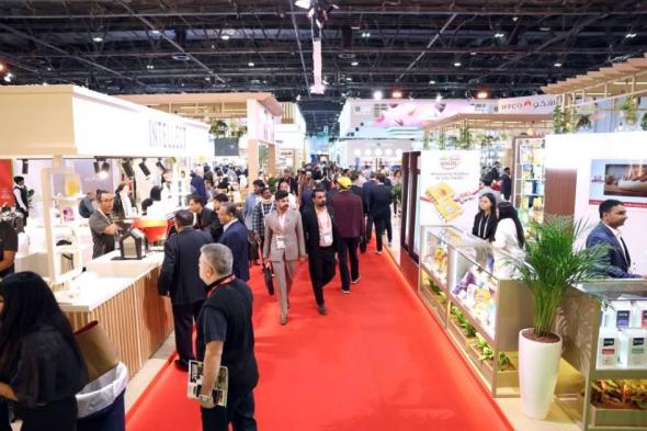 «جلفود»
يربط
العارضين
بالأسواق
ويبرز
دور
دبي
في
القطاع