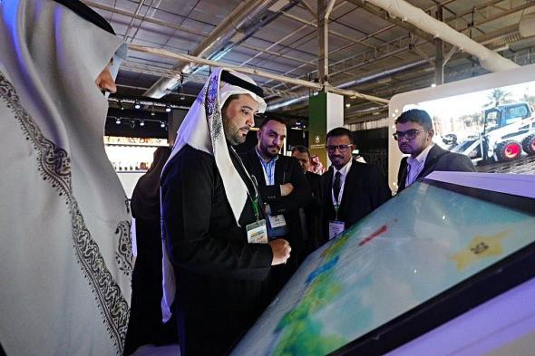 أمانة
    الشرقية
    تستعرض
    تجربتها
    في
    حلول
    النفايات
    بمعرض
    IFAT