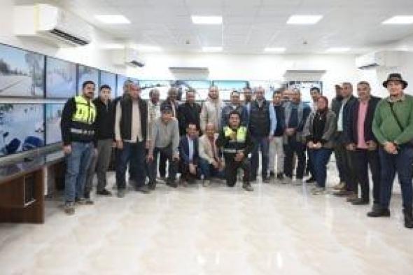 الأمين
العام
للمجلس
الأعلى
للآثار
يتفقد
عددا
من
المشروعات
الأثرية
بالأقصر