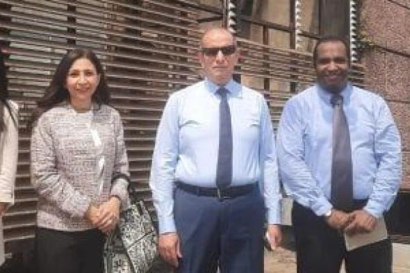 وفد
من
وزارة
الاستثمار
يزور
كوت
ديفوار
لدراسة
تطوير
الأصول
المصرية
بأبيدجان