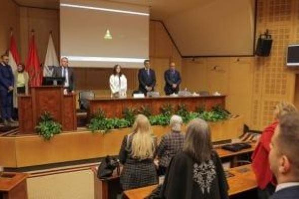 سفير
مصر
بالرباط:
مصر
والمغرب
تربطهما
علاقات
تاريخية
وقيادتا
البلدين
حريصان
على
تطويرها