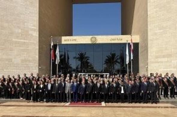 بالأسماء..
قرار
جمهوري
بتعيين
175
معاونا
جديدا
بالنيابة
الإدارية
من
دفعة
2019