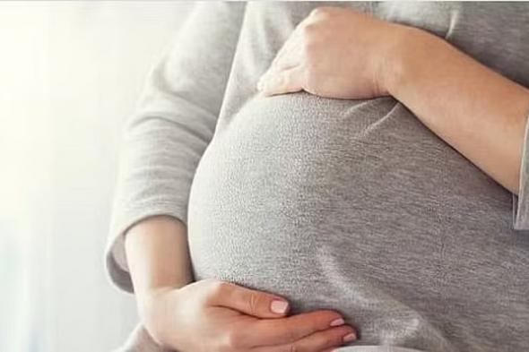 استشارية
    توضح
    طريقة
    تناول
    المرأة
    الحامل
    للأدوية
    في
    رمضان