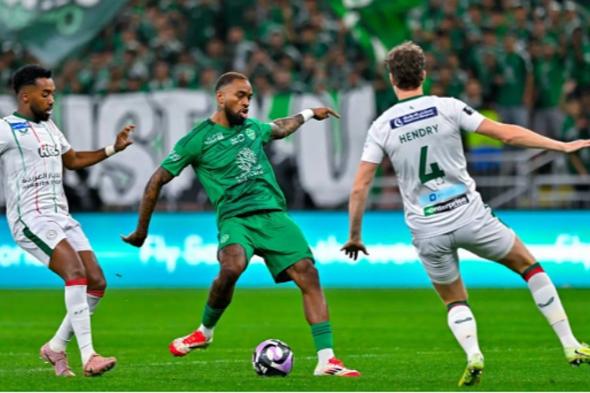 الأهلي
    يتغلّب
    على
    ضيفه
    الاتفاق
    برباعية
    نظيفة
    في
    دوري
    المحترفين