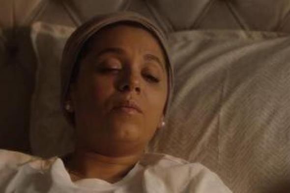 مصطفى
غريب
ودنيا
سامى..
رحمة
أحمد
بتوجب
مع
صحابها
فى
لعبة
وقلبت
بجد