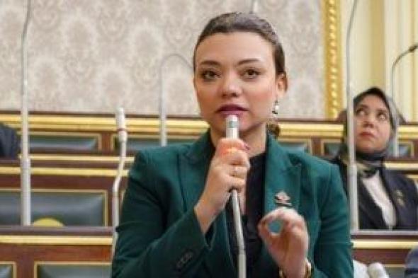 عضو
التنسيقية
تطالب
بتوفير
لقاحى
الروتا
والمكورات
الرئوية
مجانا
للرضع