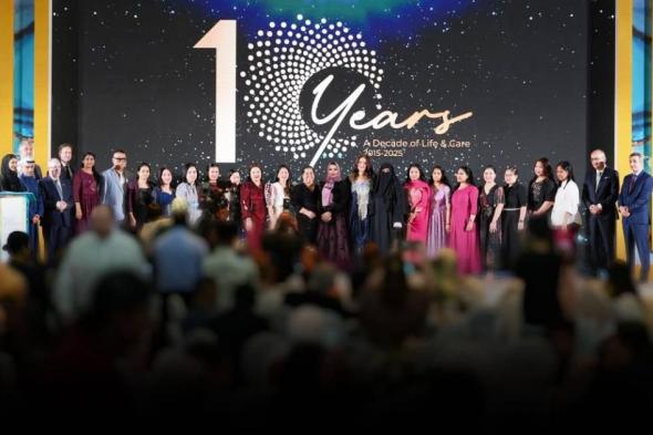 «دانة
      الإمارات»
      يحتفل
      بمرور
      10
      سنوات
      من
      الرعاية
      الصحية