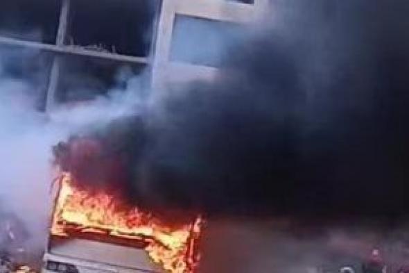 العناية
الإلهية
تنقذ
ركاب
أتوبيس
احترق
على
طريق
سوهاج
-
قنا