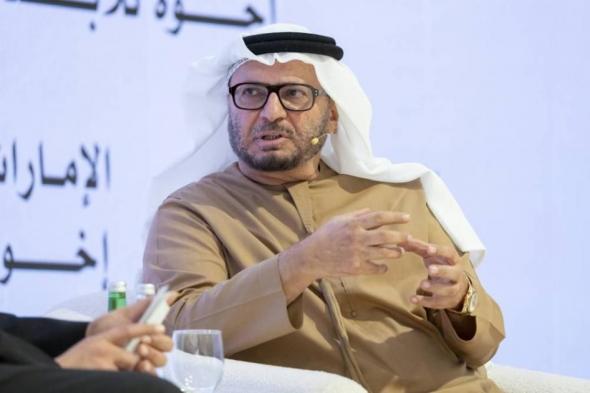 قرقاش:
      الكويت
      كانت
      دائماً
      صوتاً
      للحكمة
      والتضامن
      في
      مواجهة
      التحديات