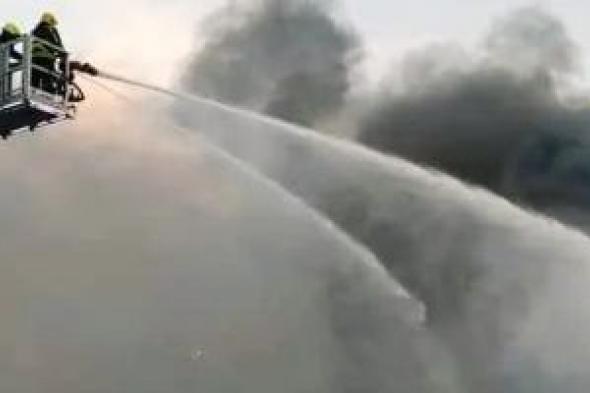 النيابة
تجرى
معاينة
لموقع
حريق
4
منازل
بمنطقة
الزرايب
فى
منشأة
ناصر