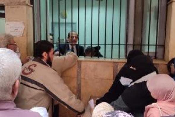 نائب
وزير
الصحة
يتفقد
مستشفى
التحرير
العام
بالجيزة