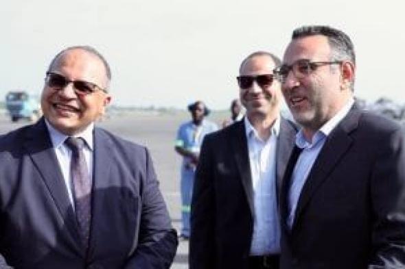 سفير
مصر
في
تنزانيا
يستقبل
بعثة
الأهلي
استعداداً
لمواجهة
يانج
أفريكانز