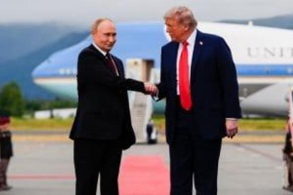 ترامب:
بوتين
وافق
على
وقف
قصف
كييف
والمدن
الأوكرانية