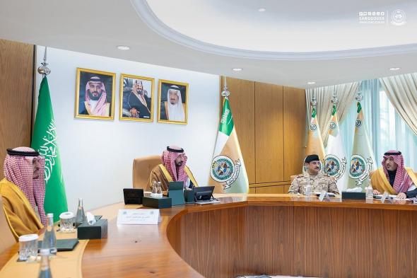 وزير
    الحرس
    الوطني
    يدشّن
    منظومة
    "حرس
    الرقمية"