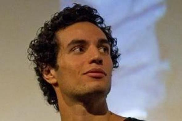 النجم
الفلسطينى
العالمى
آدم
بكرى
لأول
مرة
فى
الدراما
الرمضانية
2026
بمسلسل
صحاب
الأرض