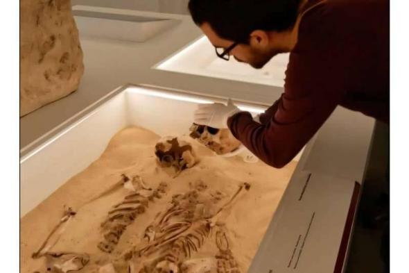 الحمض
النووي
يكشف
مرضاً
وراثياً
نادراً
عمره
12000
عام