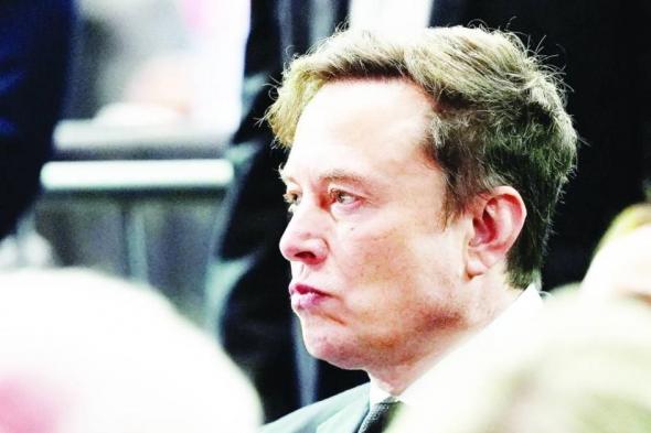 «سبيس
      إكس»
      تدرس
      الاندماج
      مع
      «تيسلا»
      أو
      «أكس
      أيه
      آي»