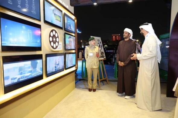 تشكيلات
      عسكرية
      ومعروضات
      تاريخية
      لشرطة
      دبي
      في
      «سكة»