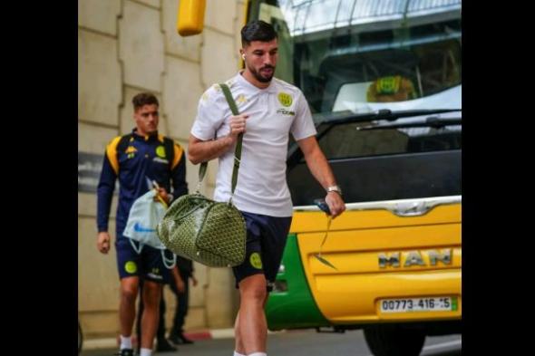 محيوص:
"جاهزون
للعودة
بالنقاط
الثلاث
أمام
الجيش
الملكي"