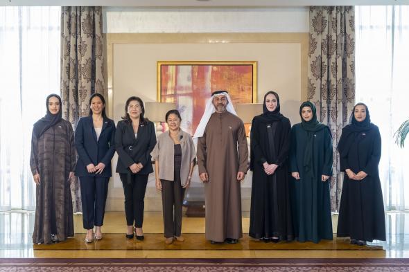 "الإمارات للتوازن بين الجنسين" يبحث مع السيدة الأولى للفلبين إطلاق برنامج "تمكين القيادات النسائية"