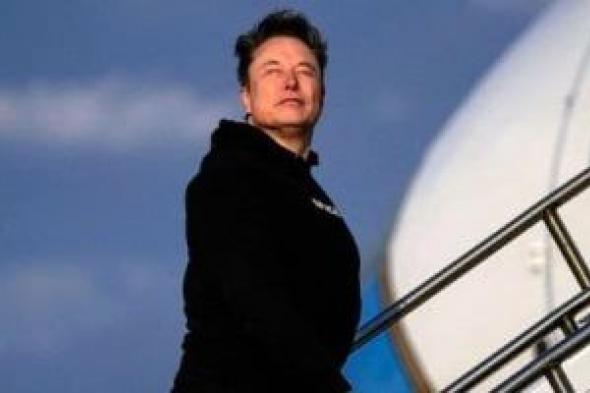 ماسك
يدرس
دمج
سبيس
إكس
مع
تسلا
أو
xAI
قبل
الطرح
العام
للشركة