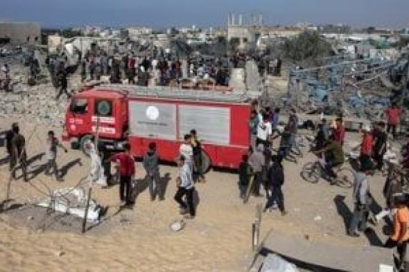 إصابات
في
قصف
الاحتلال
الإسرائيلى
خيمة
تؤوي
نازحين
بمواصي
خان
يونس