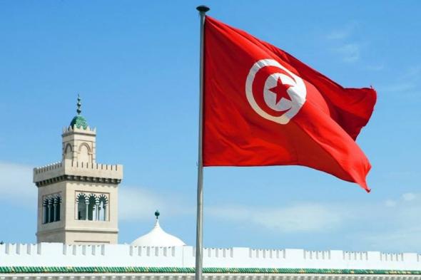 تونس..
تمديد
حالة
الطوارئ
حتى
نهاية
2026