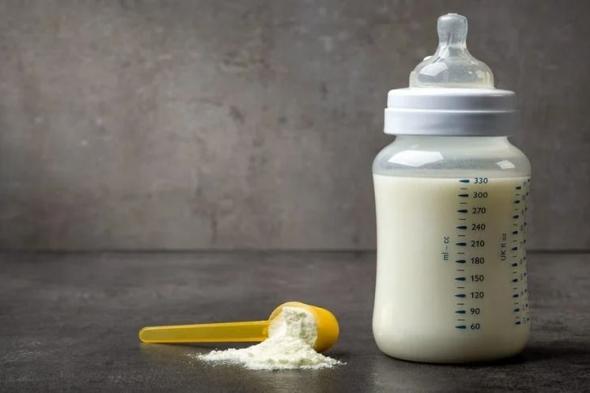 فرنسا تقلل الحد المسموح به لمادة "السيريوليد السامة" في حليب الرضع