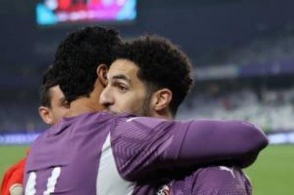 الشناوي
أم
شوبير..
صراع
الأجيال
يشتعل
على
حراسة
مرمى
منتخب
مصر
قبل
المونديال