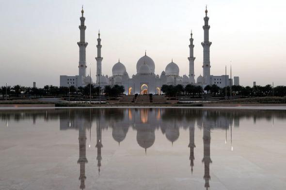 جامع الشيخ زايد الكبير في أبوظبي يستقبل حوالي 7 ملايين ضيف خلال 2025