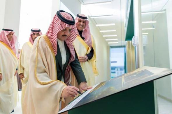 أمير
    الشرقية:
    دعم
    المنشآت
    الصغيرة
    والمتوسطة
    من
    الممكنات
    الرئيسة
    لتعزيز
    التنمية
    الاقتصادية