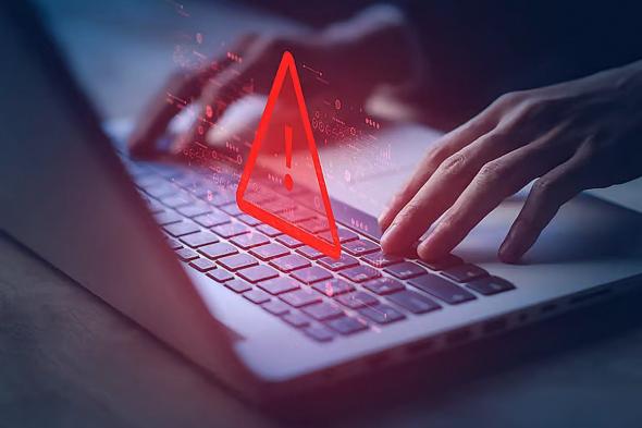 خبير
    يحذر
    من
    أخطاء
    شائعة
    يقع
    مرتبكها
    فريسة
    سهلة
    للاحتيال
    الالكتروني