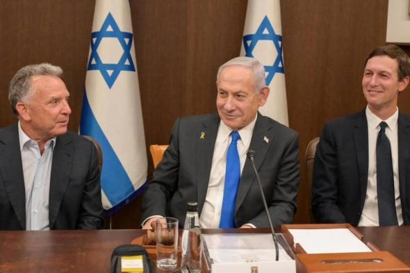 لقاء
"ماراثوني"
بين
نتنياهو
ومبعوثي
ترامب
قبيل
اجتماع
حاسم
للكابينيت
حول
غزة