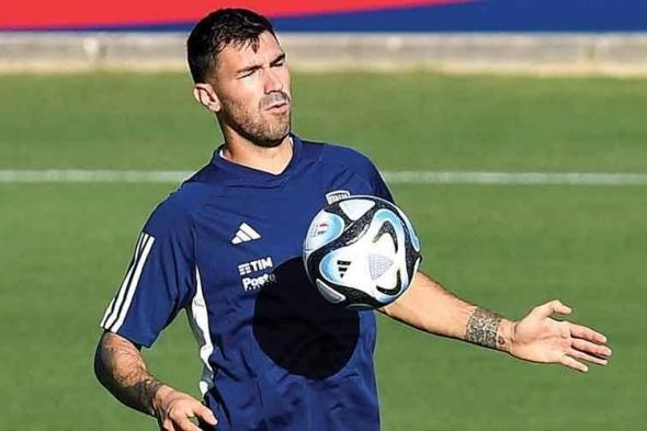 لاتسيو
      يعلق
      على
      انهيار
      صفقة
      رومانيولي
      للسد