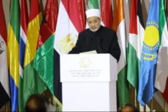 شيخ الأزهر: الإسلام حرر المرأة المسلمة من أغلال وقيود ثقافات جاهلية عاتية