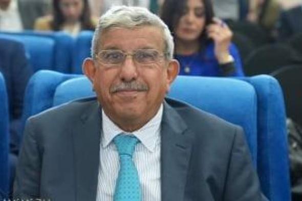 نائب
بالشيوخ
يقترح
زيادة
رسوم
الكهرباء
30
جنيها
لدعم
ميزانية
مواجهة
الكلاب
الضالة