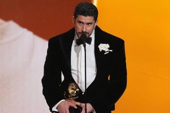 نجوم
      الغرامي
      يشنّون
      هجوماً
      على
      السياسة
      الأمريكية:
      المهاجرون
      ليسوا
      وحوشاً