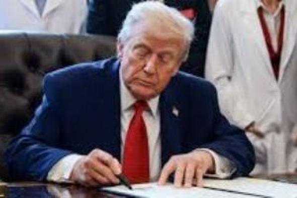 ترامب
يعلن
إغلاق
مركز
كينيدي
لمدة
عامين..
وحفيد
الرئيس
الراحل
يعلق