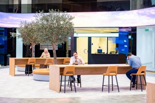 سوق
      دبي
      بأكبر
      وتيرة
      مكاسب
      يومية
      في
      6
      شهور
      ونصف