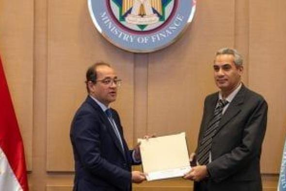 تكريم
صاحب
المبادرة
المجتمعية
الأعلى
تقييمًا
في
«الإصلاح
الضريبى»