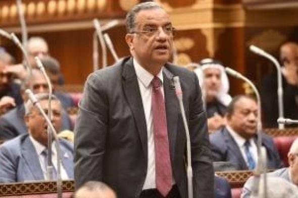 رئيس
الهيئة
البرلمانية
لحزب
الجبهة
يدعو
لمجلس
أعلى
للصحة
ومعايير
موحدة