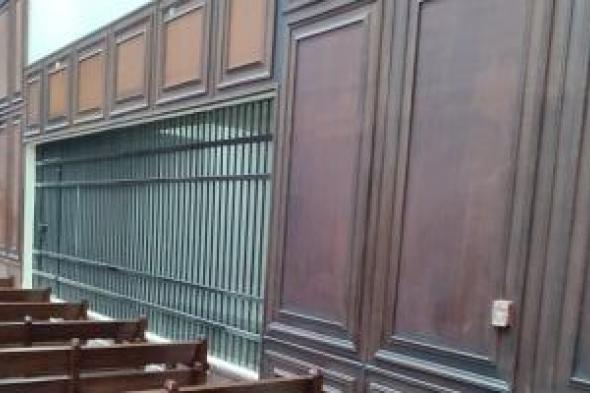 حبس
مستريح
السيارات
4
أيام
على
ذمة
التحقيقات