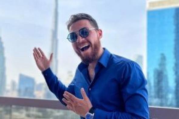 الفنان
محمود
حجازى
ينكر
الاتهامات
الموجهه
اليه
في
واقعة
التحرش