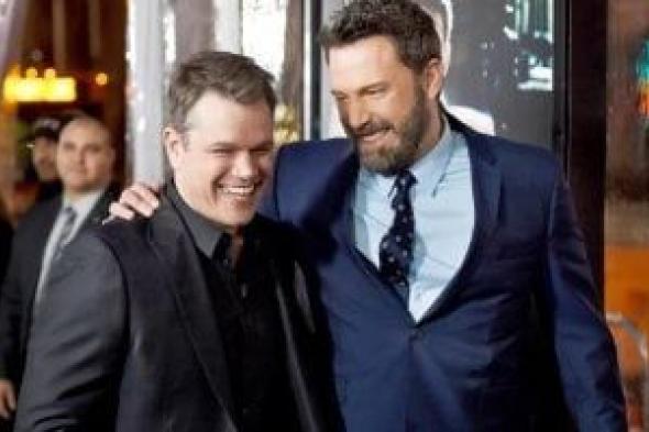 مات
ديمون:
صداقتى
مع
بن
أفليك
مرت
بمراحل
كثيرة
لكنها
ثابتة
منذ
المراهقة