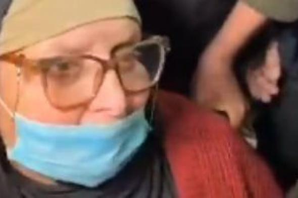 سيدة
فلسطينية
عائدة
إلى
غزة:
المصريون
قاموا
بالواجب
معانا..
فيديو