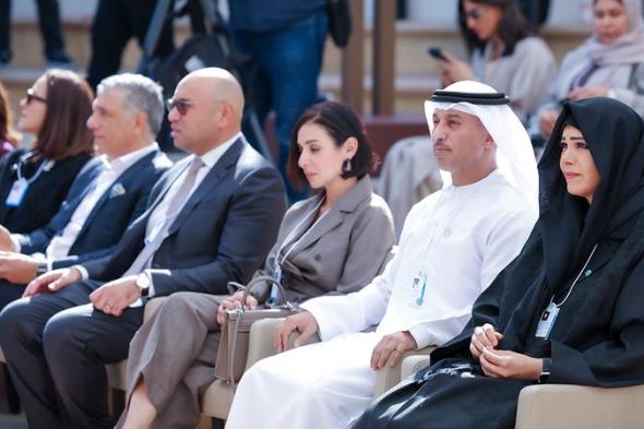 لطيفة بنت محمد تشهد أعمال «منتدى القيادات العربية الشابة»