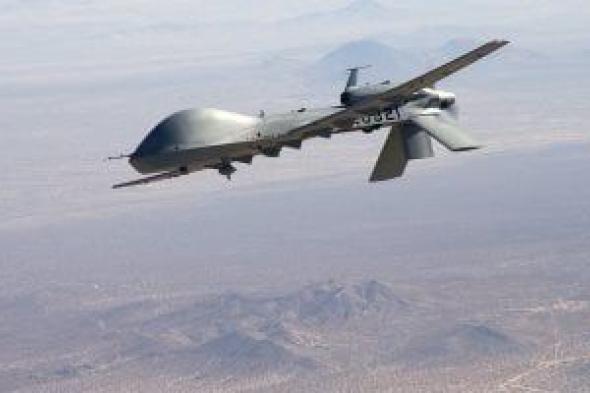 مسئول
أمريكي:
إسقاط
مسيرة
إيرانية
اقتربت
من
حاملة
طائرات
ببحر
العرب