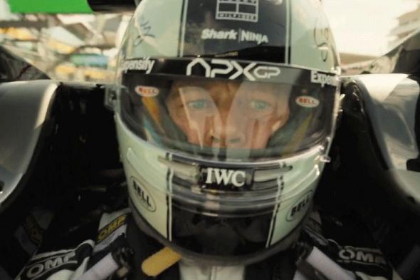 رئيس
قطاع
السباقات
يأمل
في
الكشف
عن
مزيد
من
التفاصيل
حول
جزء
محتمل
لفيلم
F1
في
العام
المقبل