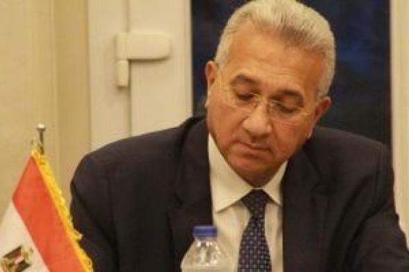 السفير
محمد
حجازى:
زيارة
الرئيس
أردوغان
لمصر
تحمل
رسائل
إقليمية
ودولية
مهمة